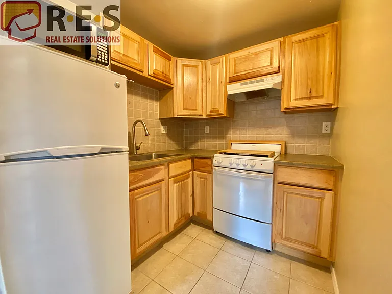 101 1/2 Terrace Dr — Photo 3