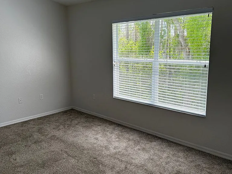 16344 Swan View Cir — Photo 11