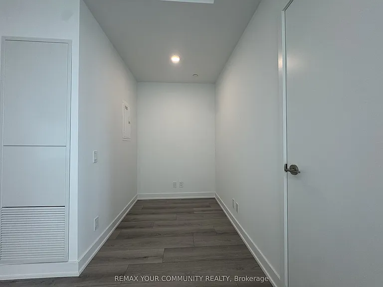 20 Deans Dr #429 — Photo 9