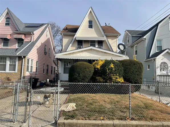 11335 202nd St, Saint Albans, NY 11412