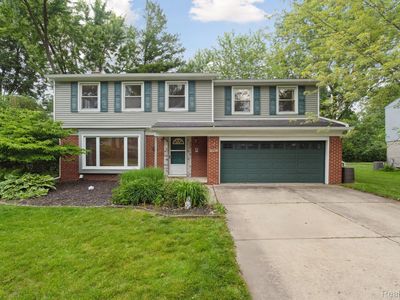 19581 Silver Spring St, Southfield, MI, 48076