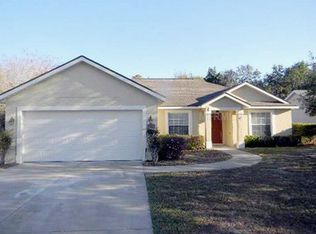 10701 Summit Square Dr, Leesburg, FL 34788