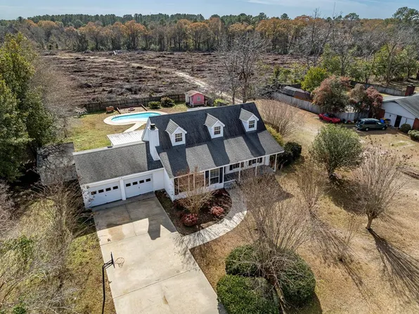 2406 Northfield Rd, Tifton, GA 31793