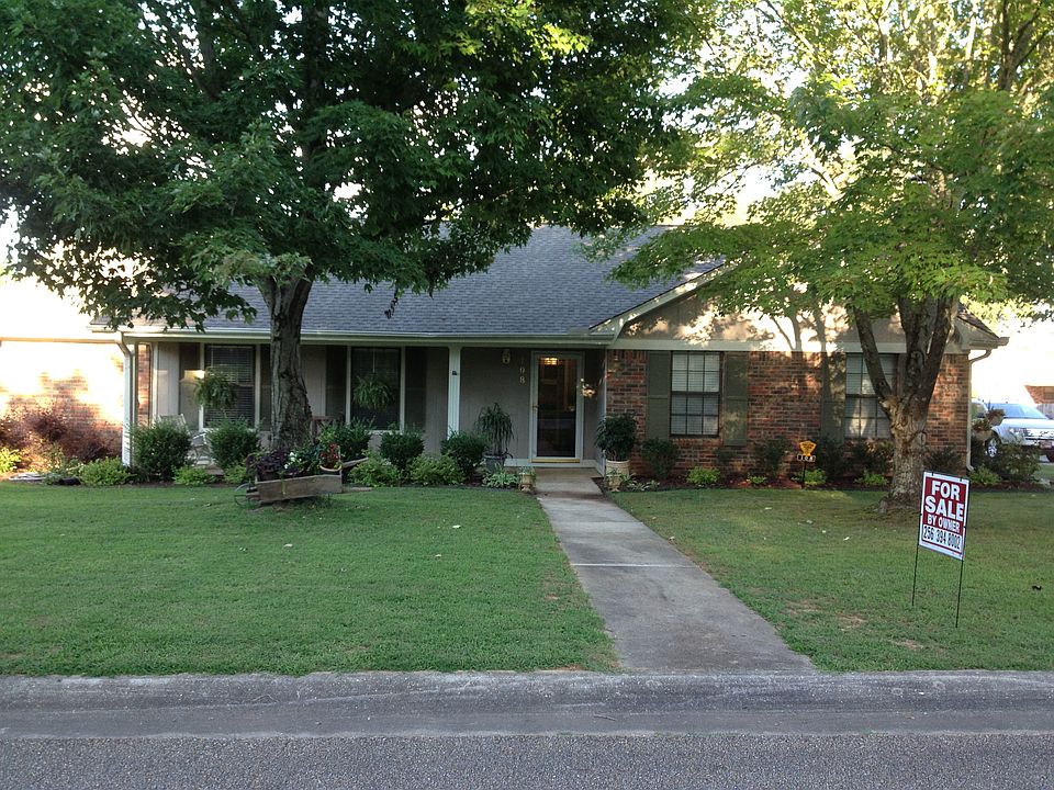 108 Ashley Av. Florence, AL