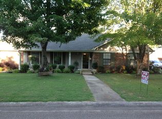108 Ashley Ave, Florence, AL 35634