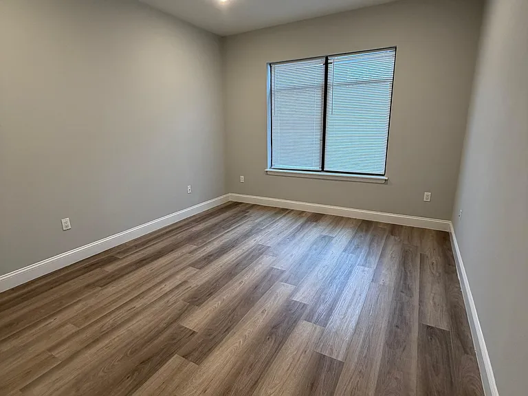 242 Harrison St #3 — Photo 6
