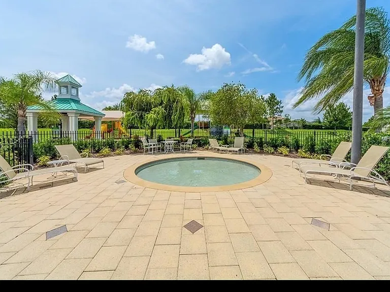 5447 Sandy Shell Dr — Photo 11