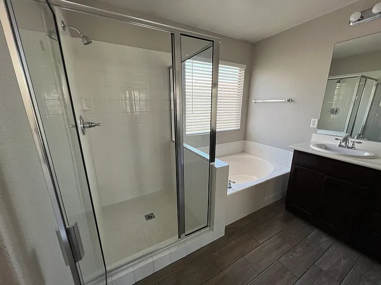 1834 Shining Elm Ct — Photo 10