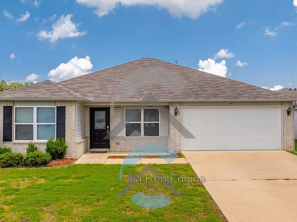 9 Summer Breeze Rd