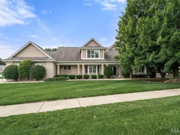 16 Hastings Ct, Saint Charles, MO 63301
