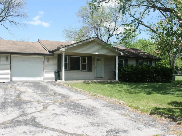 4028 Birch St, House Springs, MO 63051