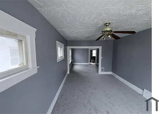 2 bed, $800 — Photo 3