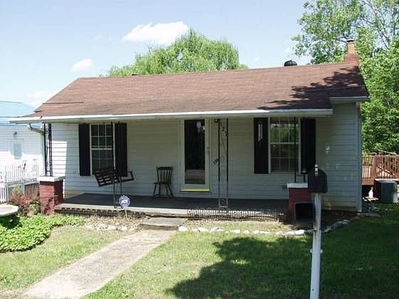 1st image of 127 Henry Ave