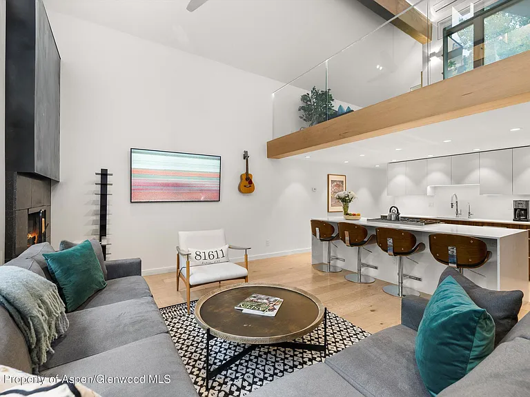 800 S Mill St #303C — Photo 6