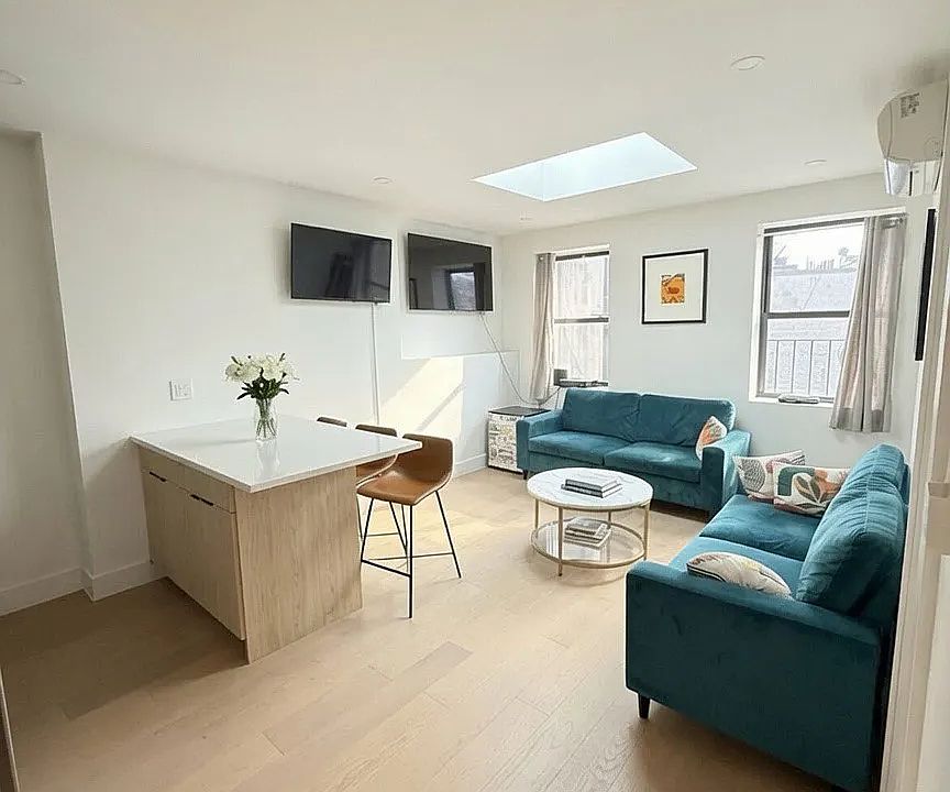 1st image of 105 1st Ave #5