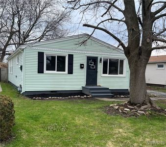 157 Girard Ave, Cheektowaga, NY, 14227