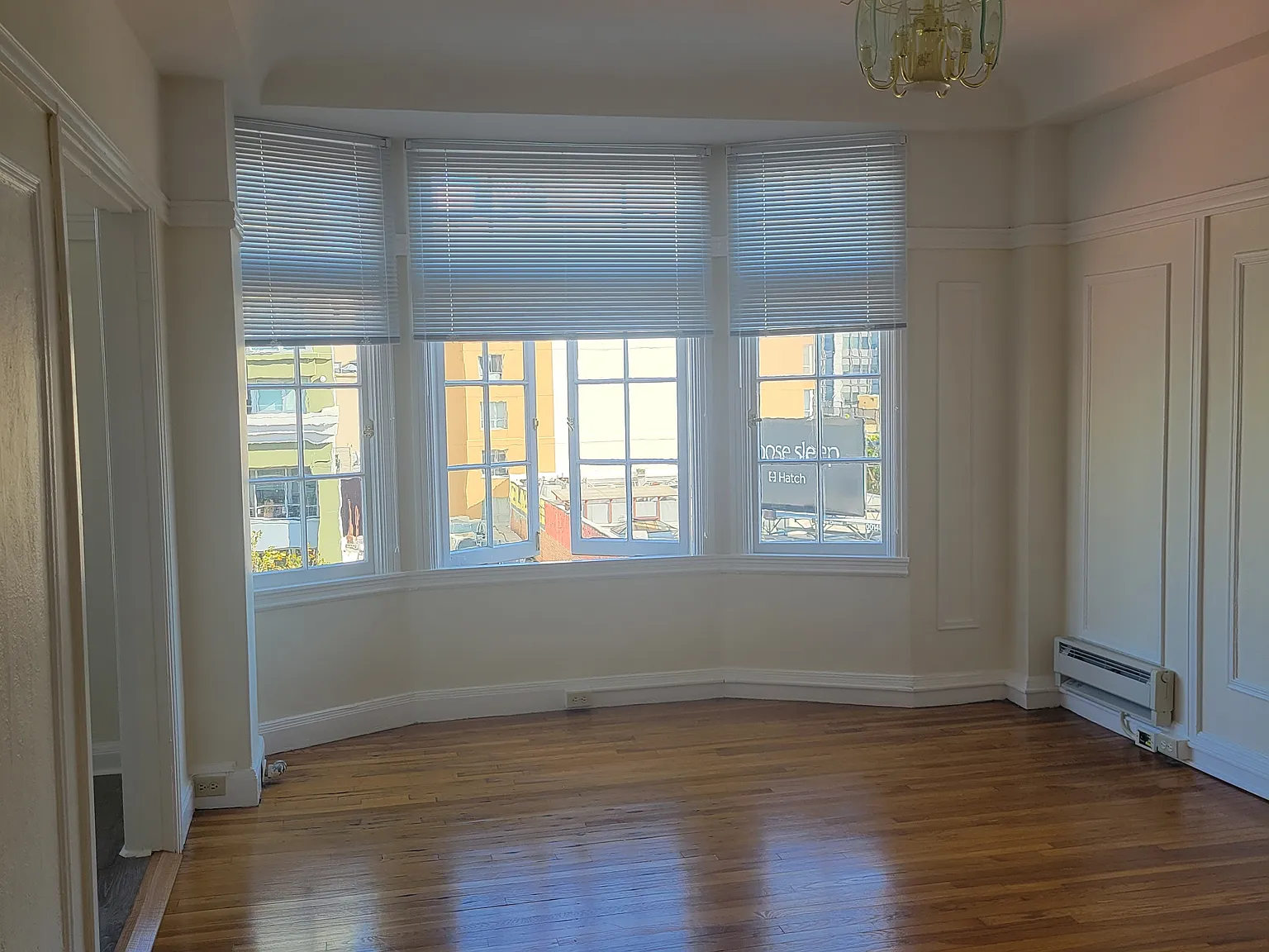 725 Van Ness Ave — Photo 4