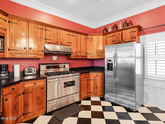 4th image of 150 Kader Merritt Road