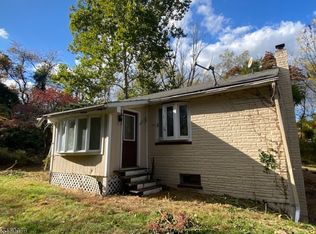 320 Riegelsville Rd, Milford, NJ 08848