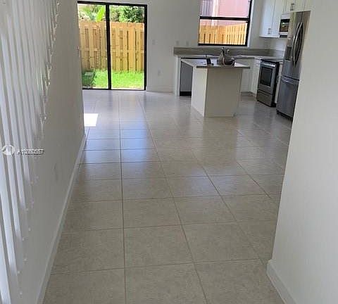 2nd image of 612 NE 207th Ln #55