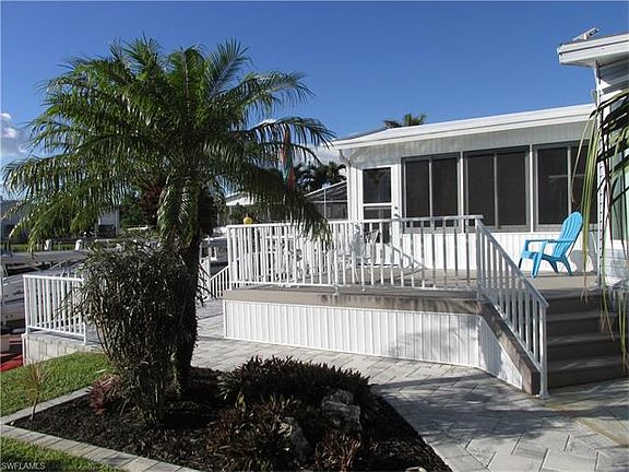 3rd image of 17520 Canal Cove Ct