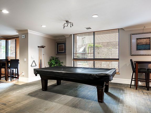 5th image of 1480 Broadway #2305