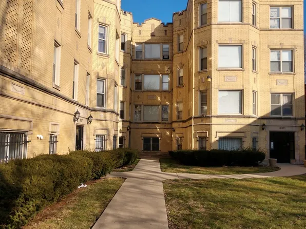 8309 S Ingleside Ave #2, Chicago, IL 60619