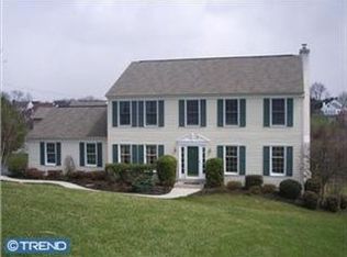 214 Trowbridge Ln, Downingtown, PA 19335