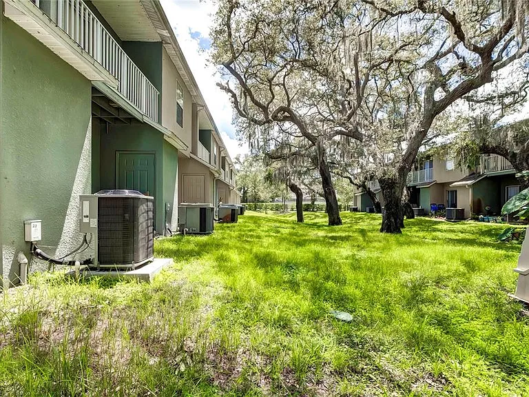 5822 Nature Terrace Cv — Photo 25