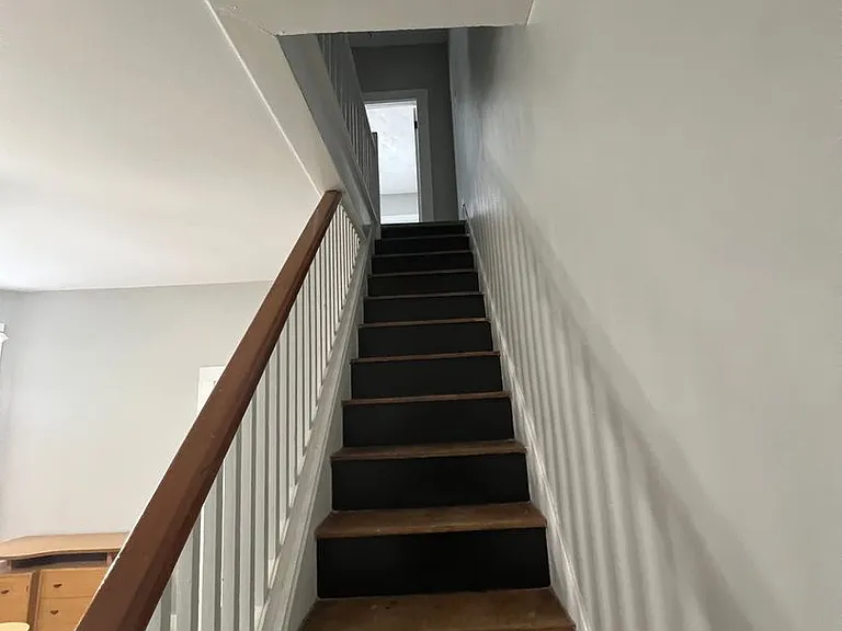 600 S Center St — Photo 8