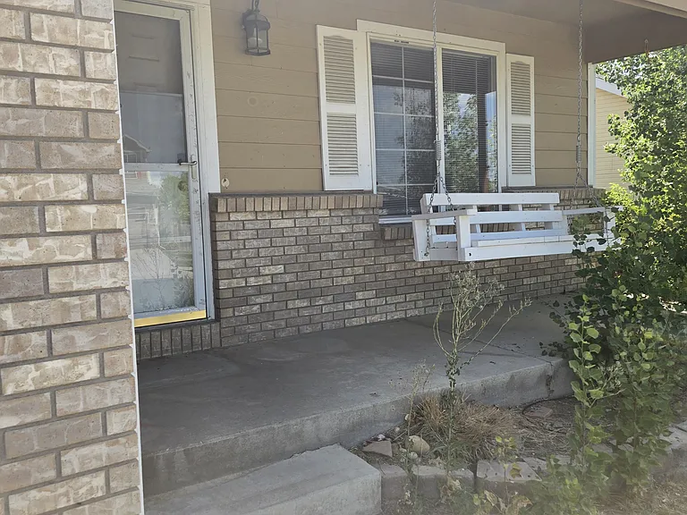 3206 Santa Fe Ave — Photo 1
