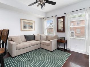 204 W 9th St #1, South Boston, MA 02127