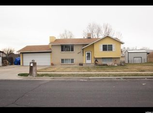 2613 N 950 W, Clinton, UT 84015