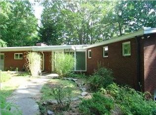 1 Little Sewickley Creek Rd, Sewickley, PA 15143