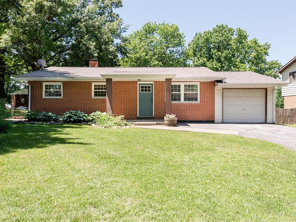 1st image of 111 Hillcrest Dr