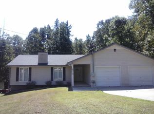 6310 Garden Ln, Flowery Branch, GA 30542