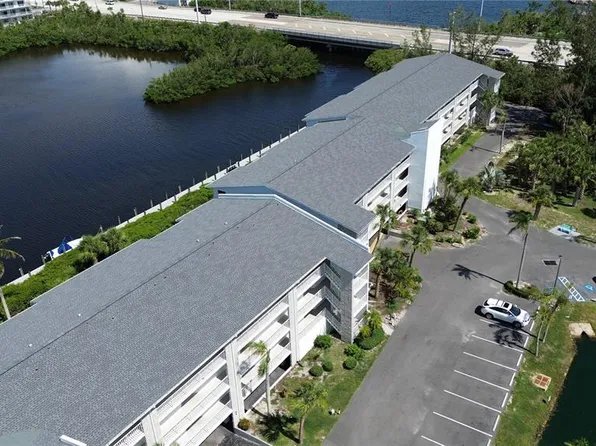 1401 S McCall Rd Unit 101, Englewood, FL 34223