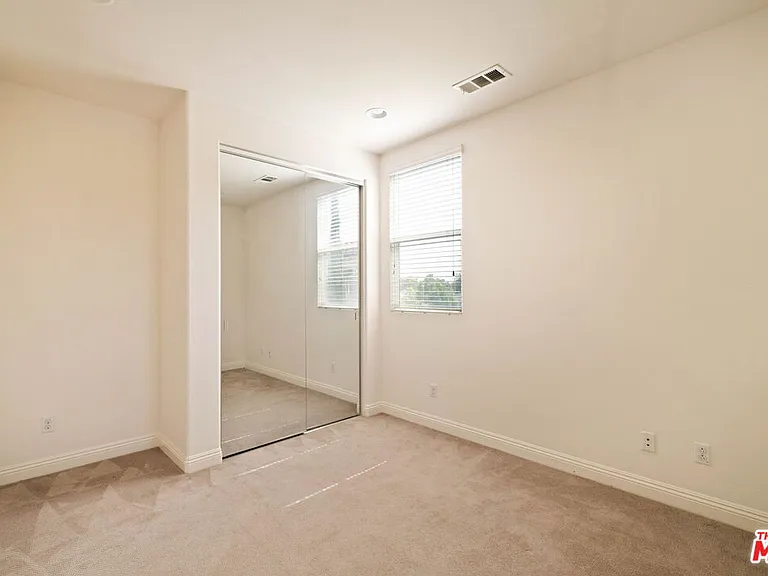 5929 Spelthorne Ln — Photo 35