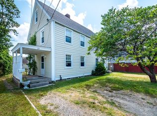 27 Morse Ave, Groton, CT 06340