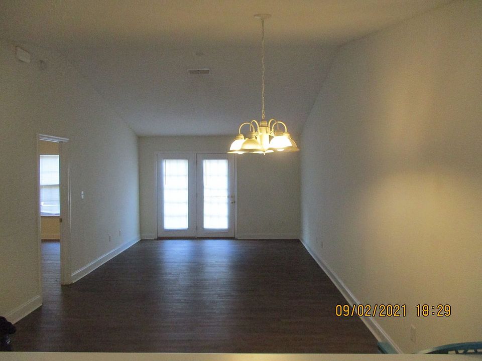 2nd image of 2313 Katy Ct