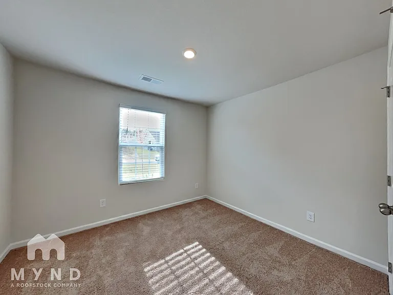 180 Everglade Way — Photo 16