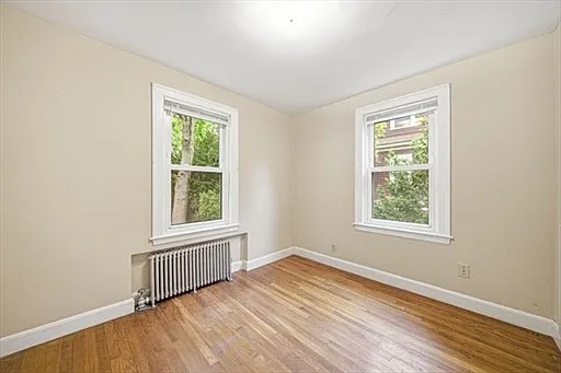 33 Harvard St #2 — Photo 12