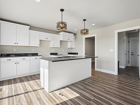 2nd image of 5761 Wall St