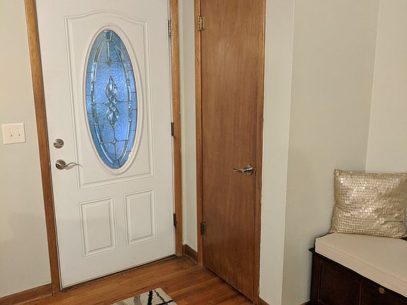 Front entryway