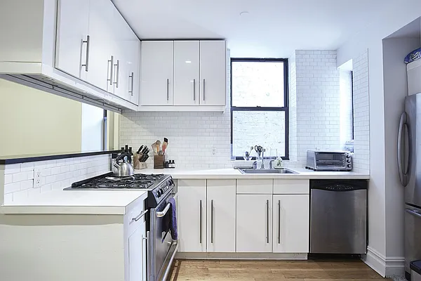 Rented by Stribling | media 8