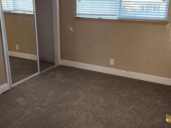 5th image of 224 Linden St #10