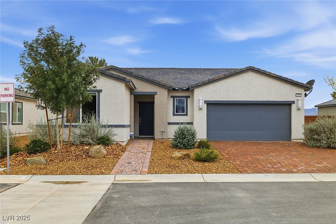 4405 E Tumble Brook Ct