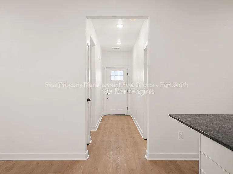 8826 Cantera Dr #B — Photo 7