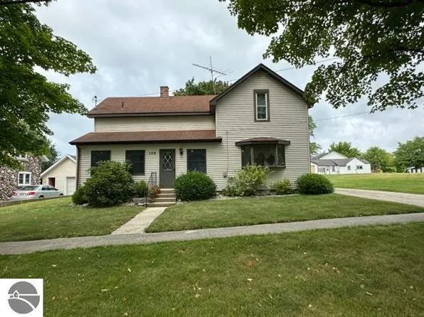 108 S Roland St, Mc Bain, MI 49657