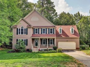 11106 Arbor Green Dr, Chester, VA 23831